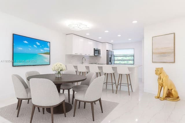 8435 Casa Del Lago 22-c 22-C, sold in Fairways Of Boca Lago Condo, Boca Raton, FL