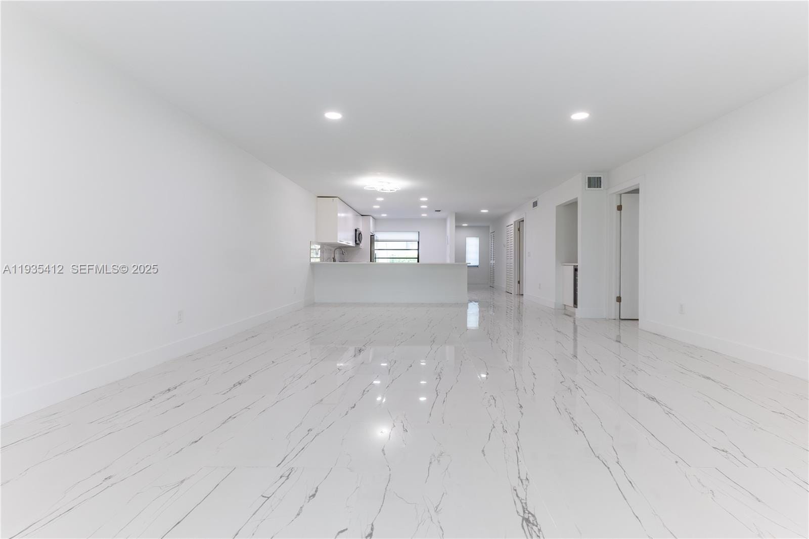 8435 Casa Del Lago 22-c 22-C, Boca Raton, FL 33433 photo 12