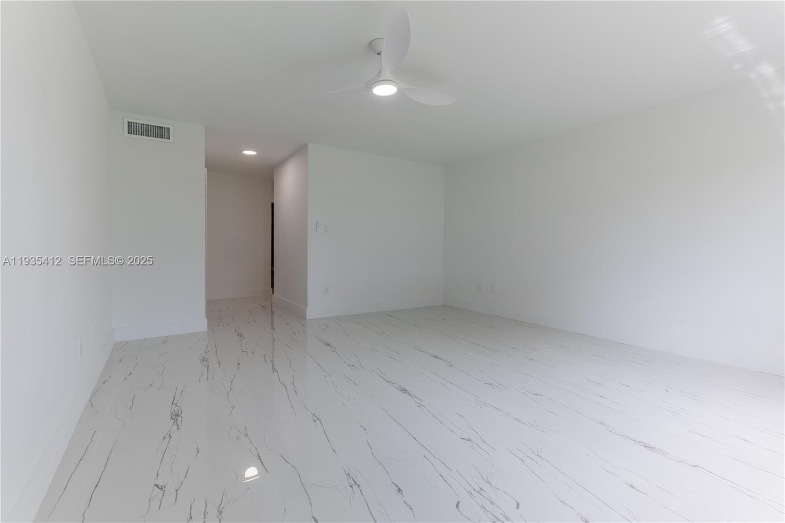 8435 Casa Del Lago 22-c 22-C, Boca Raton, FL 33433 photo 27