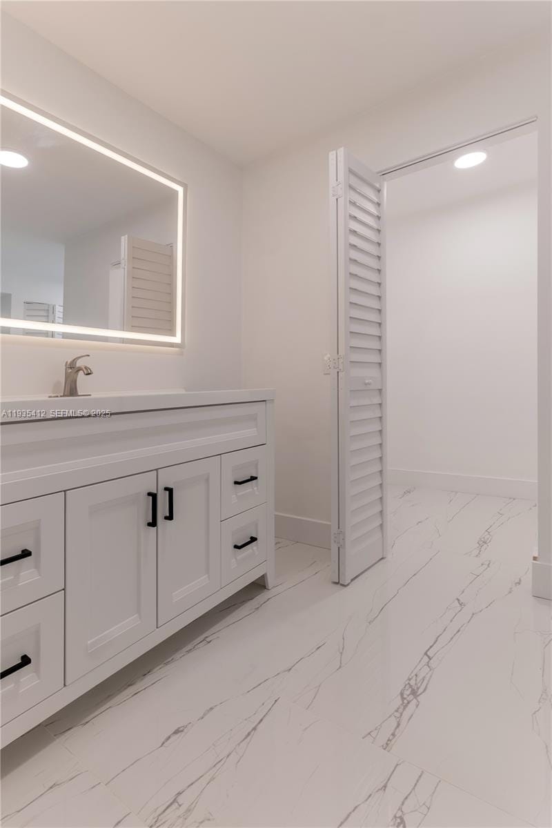 8435 Casa Del Lago 22-c 22-C, Boca Raton, FL 33433 photo 29