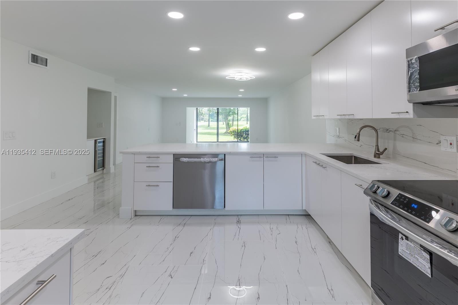 8435 Casa Del Lago 22-c 22-C, Boca Raton, FL 33433 photo 7