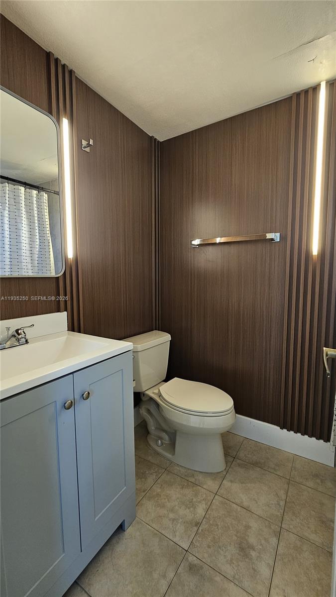 5460 W 21st Court 310, Hialeah, FL 33016, Hialeah