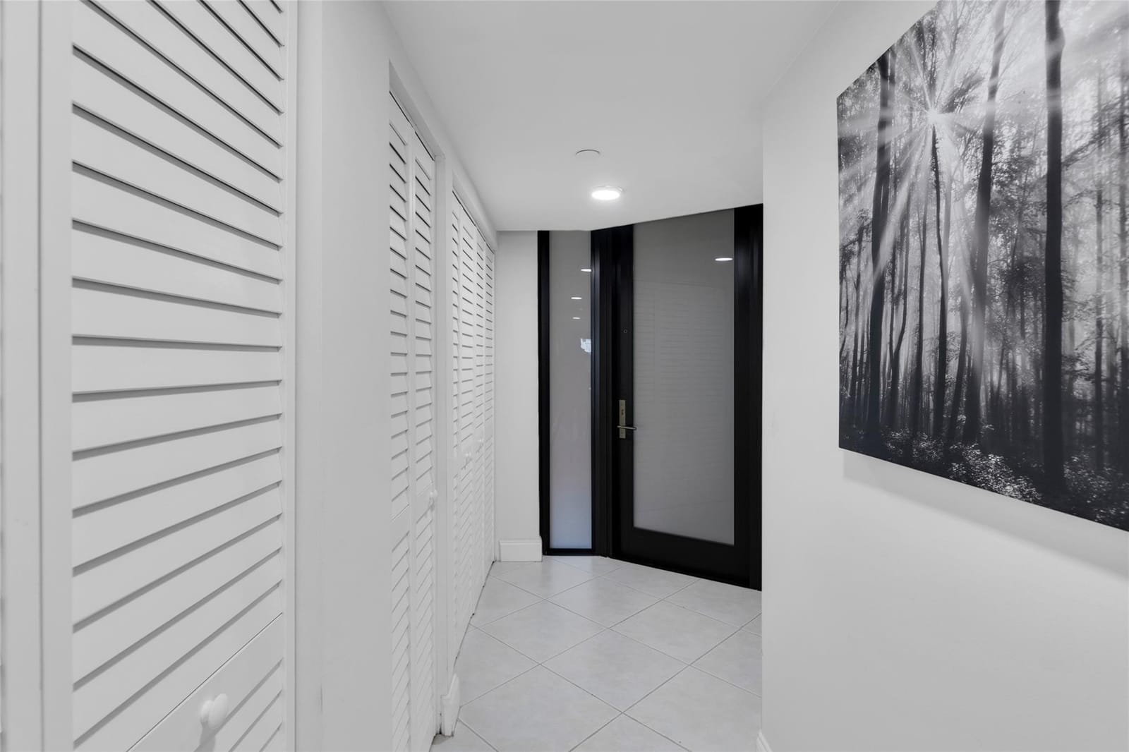 1167 Hillsboro Mile 306 — photo 12
