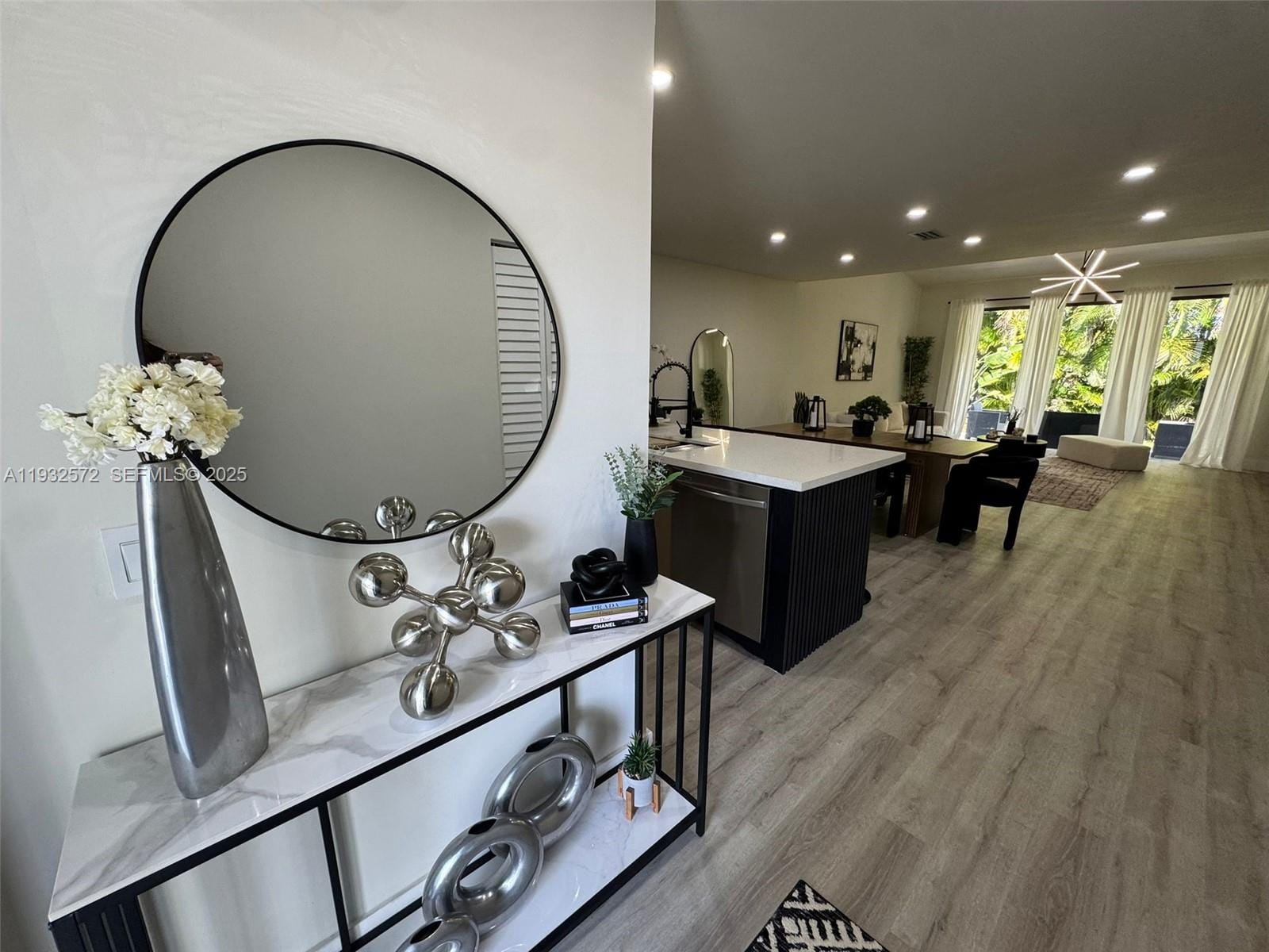 10109 NW 52nd Terrace, Doral, FL 33178 photo 2