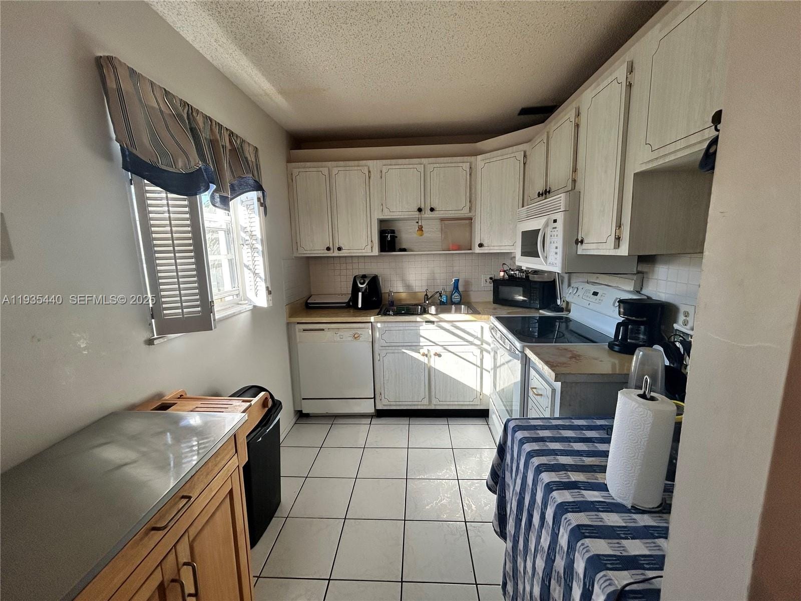 1225 NW 21st Street 14-1410, Stuart, FL 34994 photo 2