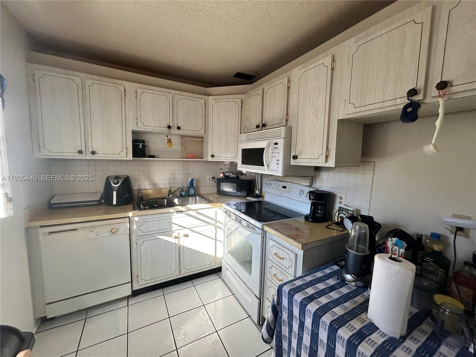 1225 NW 21st Street 14-1410, Stuart, FL 34994 photo 3