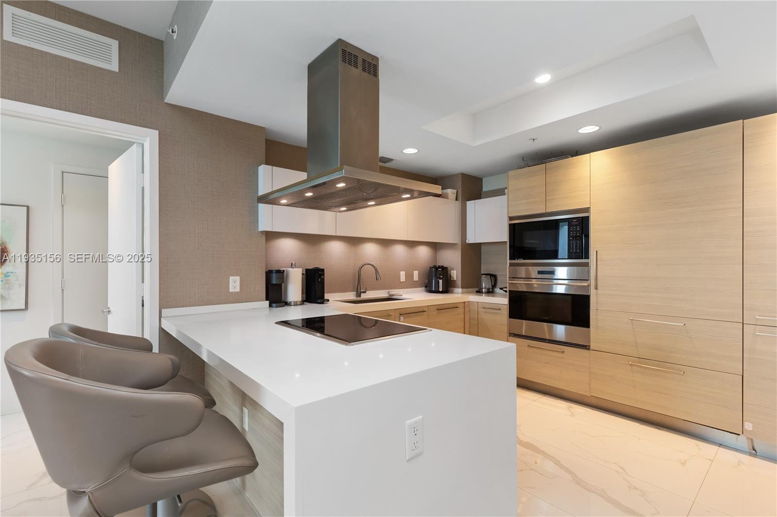 17301 Biscayne Boulevard 908 — photo 12