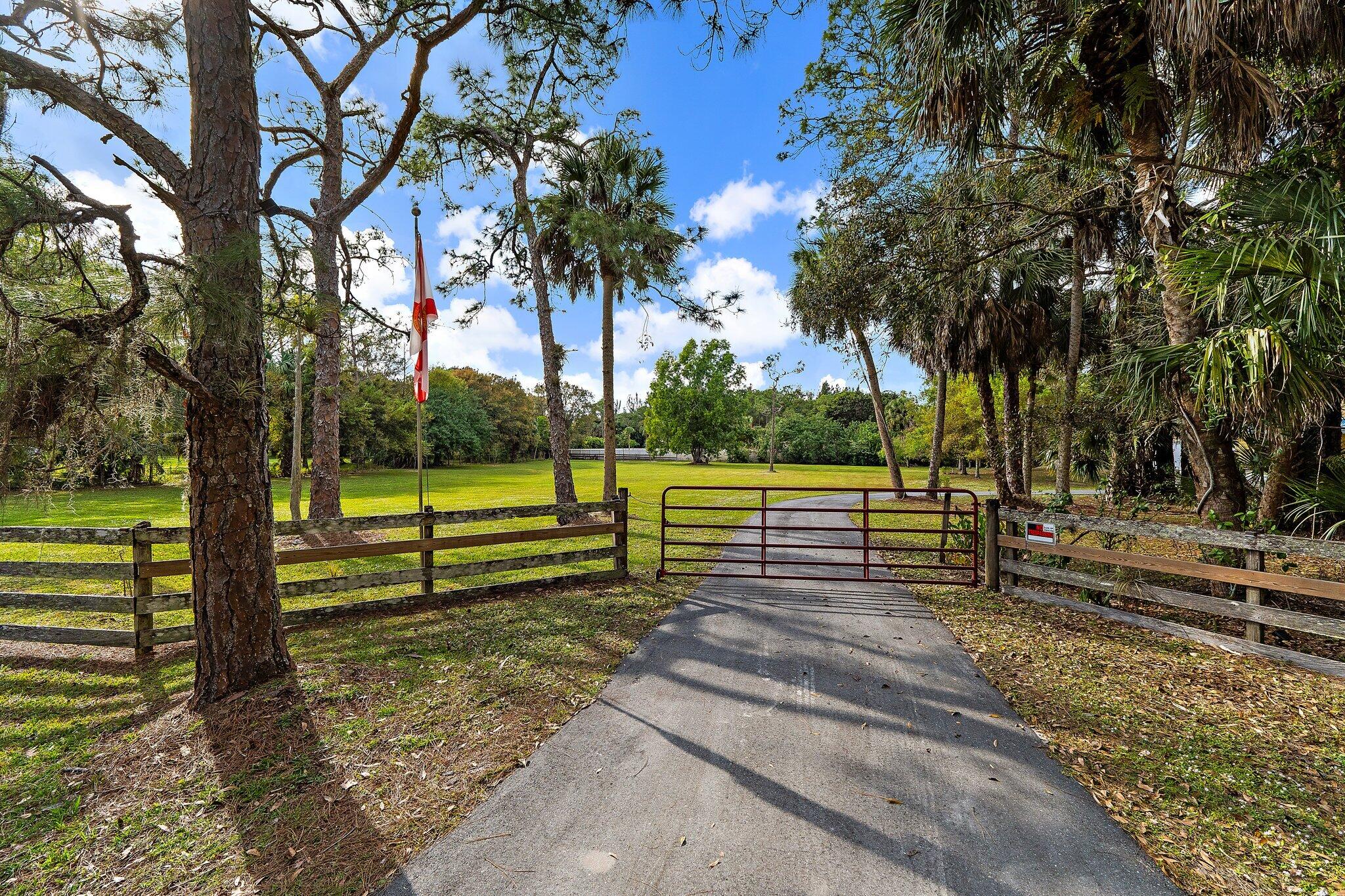17375 Thunder Road, Jupiter Farms, FL 33478 photo 2