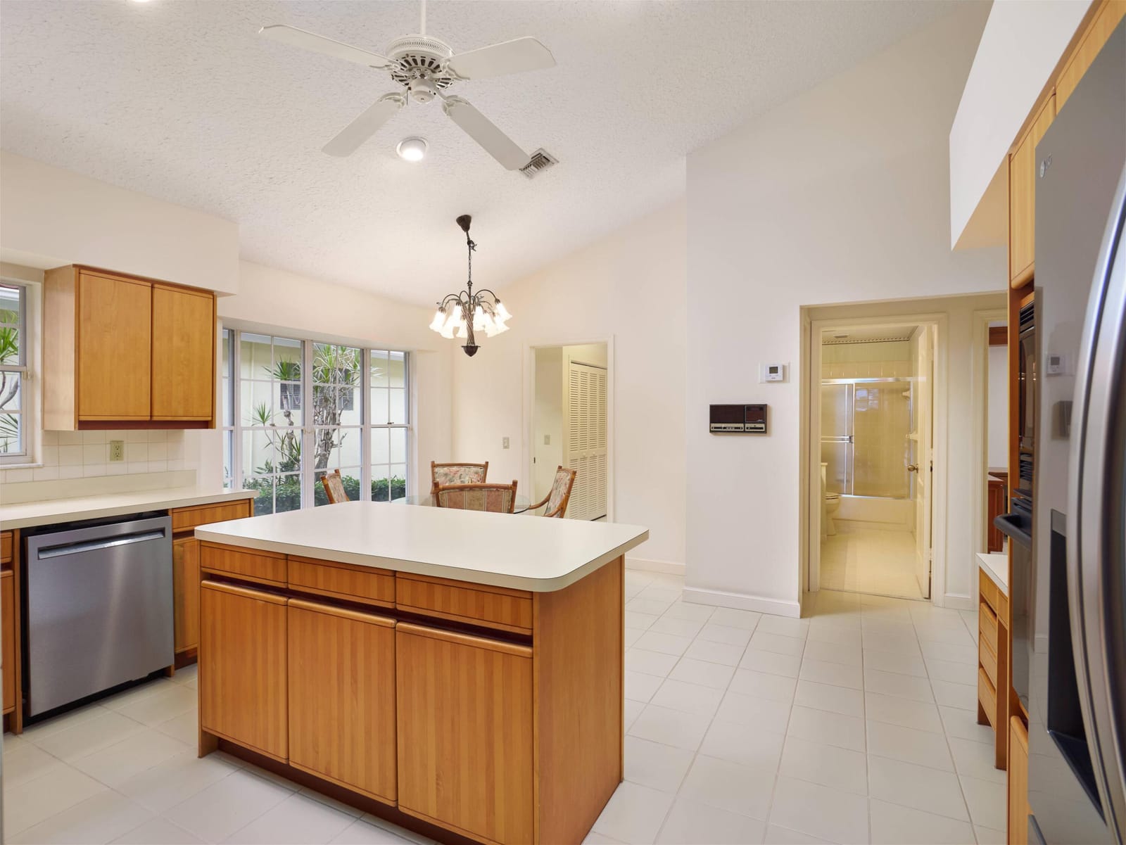 109 Golfview Court, Palm Beach Gardens, FL 33418 photo 8