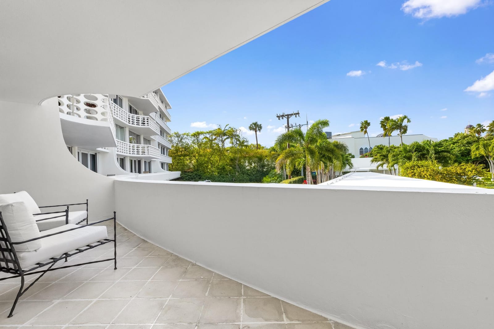 130 Sunrise Avenue 216, Palm Beach, FL 33480 photo 15