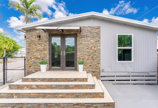 2394 NE 136th Terrace, sold in Trailer City, North Miami Beach, FL