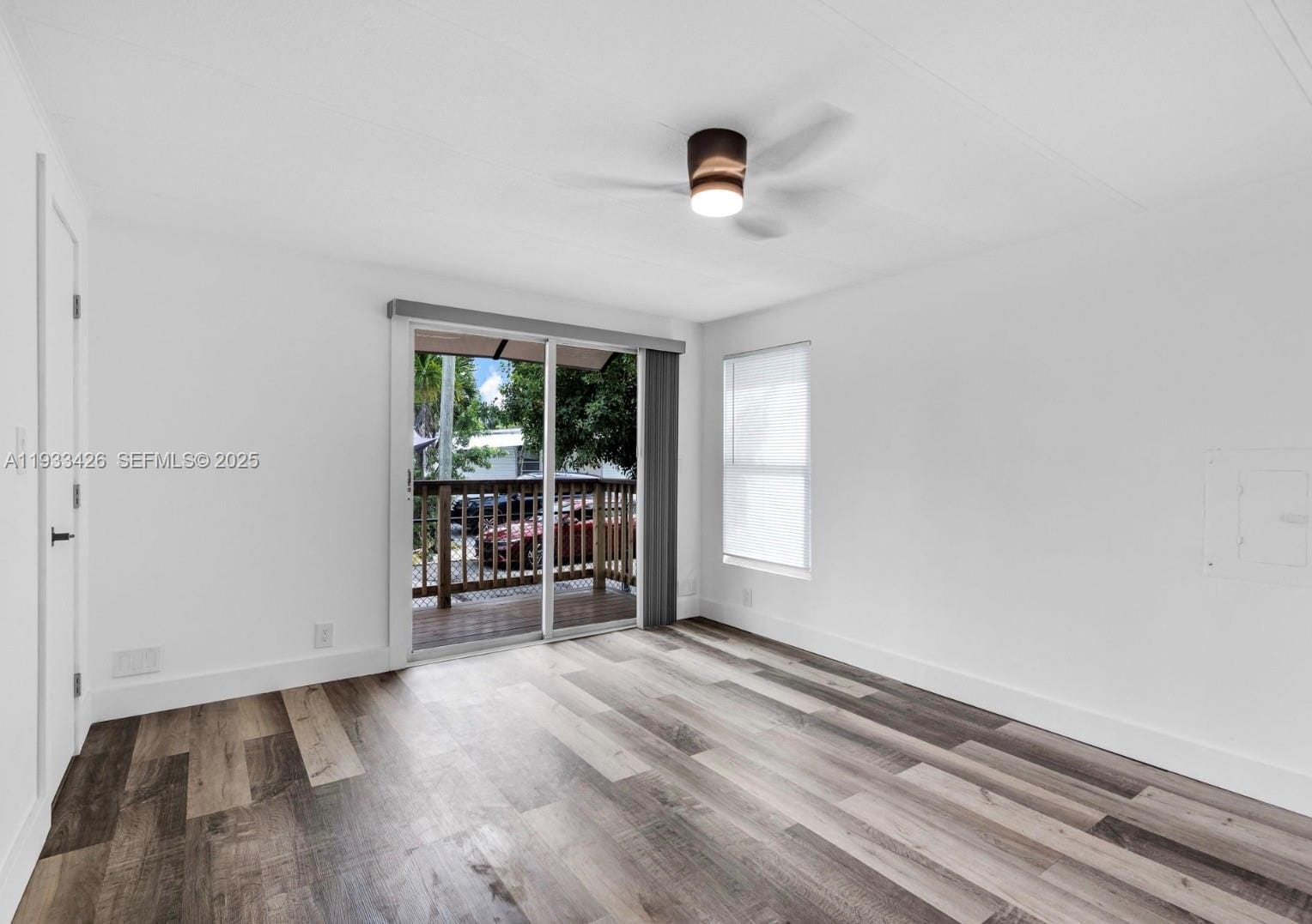 2394 NE 136th Terrace, North Miami Beach, FL 33181 photo 4