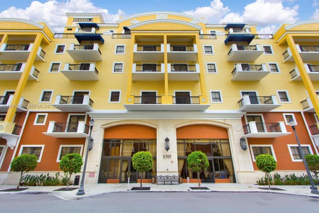 8395 SW 73rd Avenue 521, sold in Colonnade At Dadeland Sw, Miami, FL