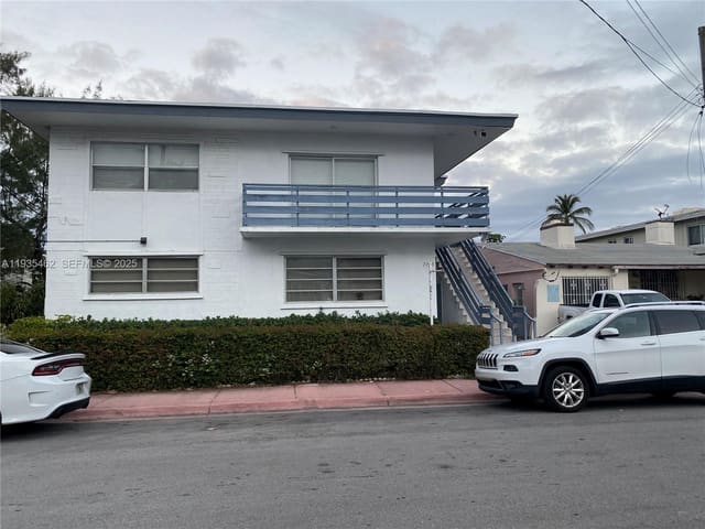 7725 Carlyle Avenue 2, sold in Rose Condo, Miami Beach, FL