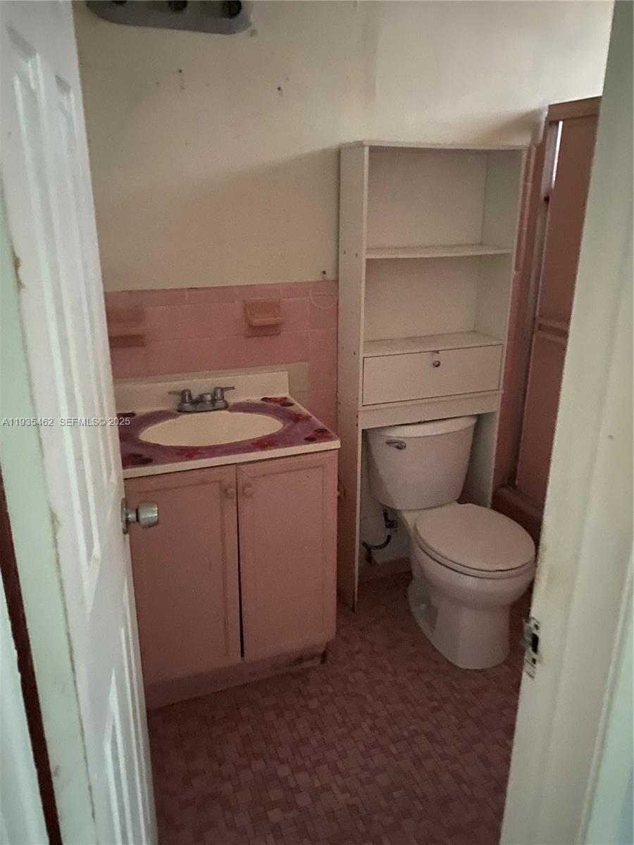 7725 Carlyle Avenue 2, Miami Beach, FL 33141 photo 5