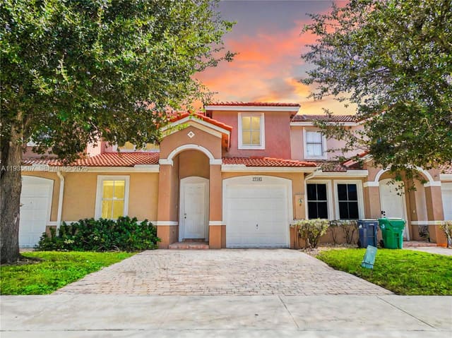 27345 SW 138th Court, sold in Riverside At Bisc Natl Pk, Homestead, FL