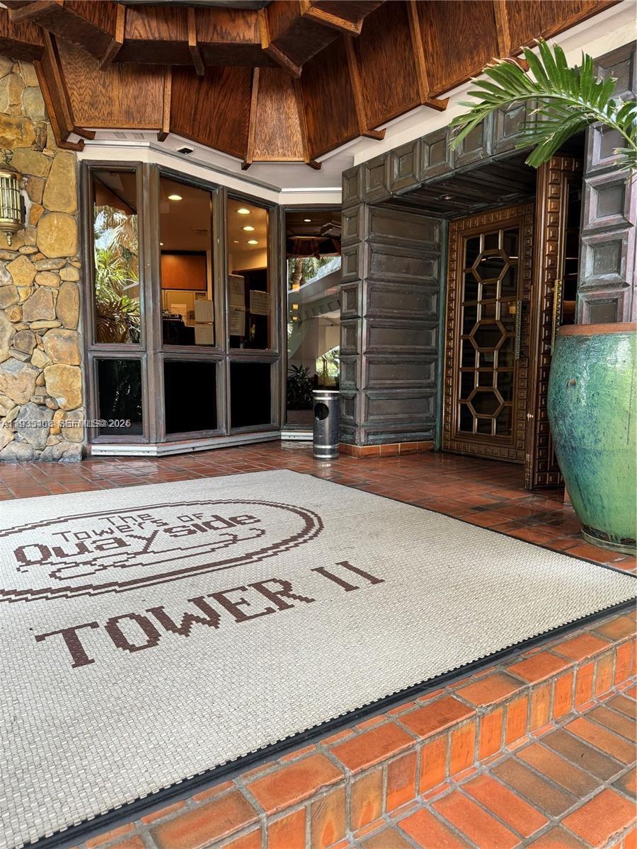 2000 Towerside Terrace 905, Miami, FL 33138, Miami