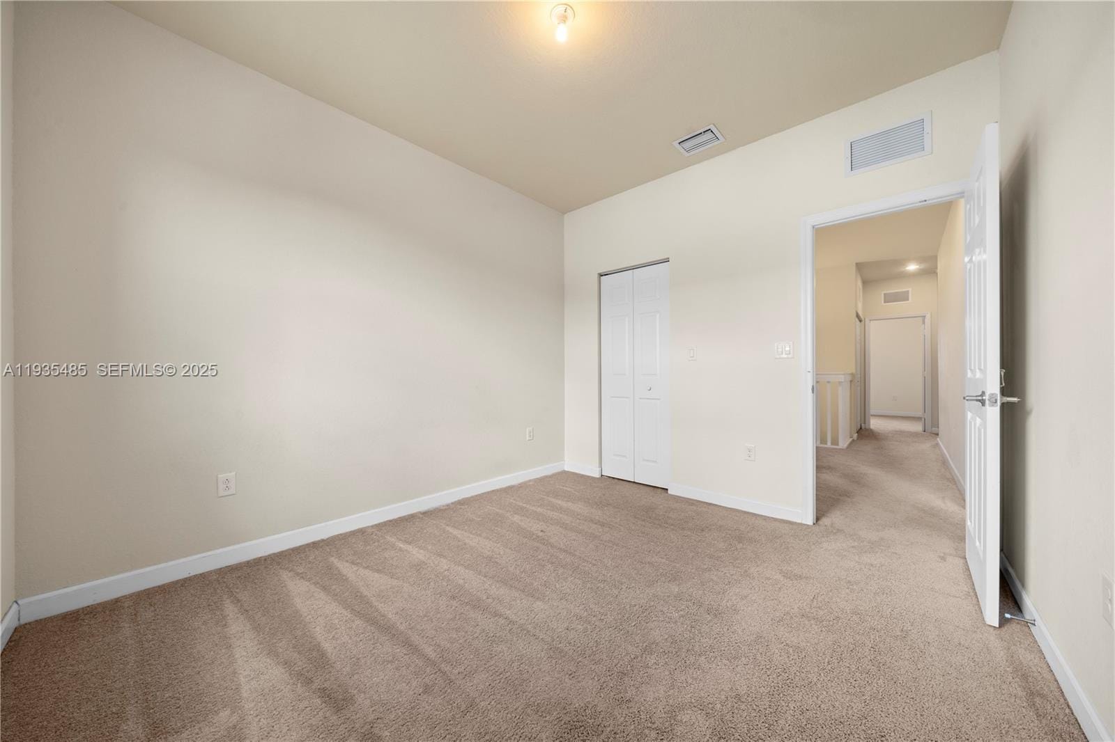 3366 W 90th Terrace, Hialeah, FL 33018 photo 16