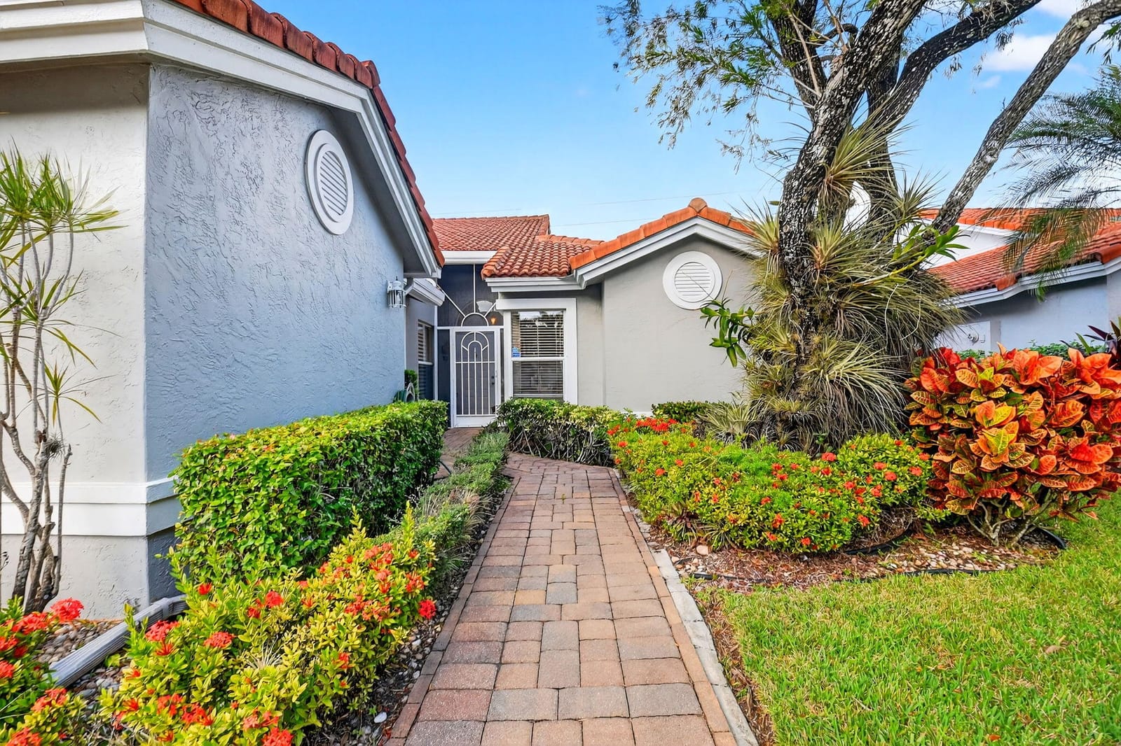 7195 Summer Tree Drive, Boynton Beach, FL 33437 photo 2