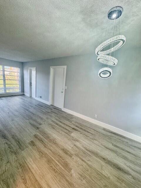 315 Circle Drive S 102 — photo 11