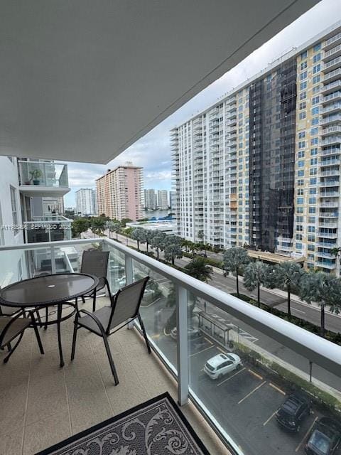 230 174th Street 808, Sunny Isles Beach, FL 33160 photo 5