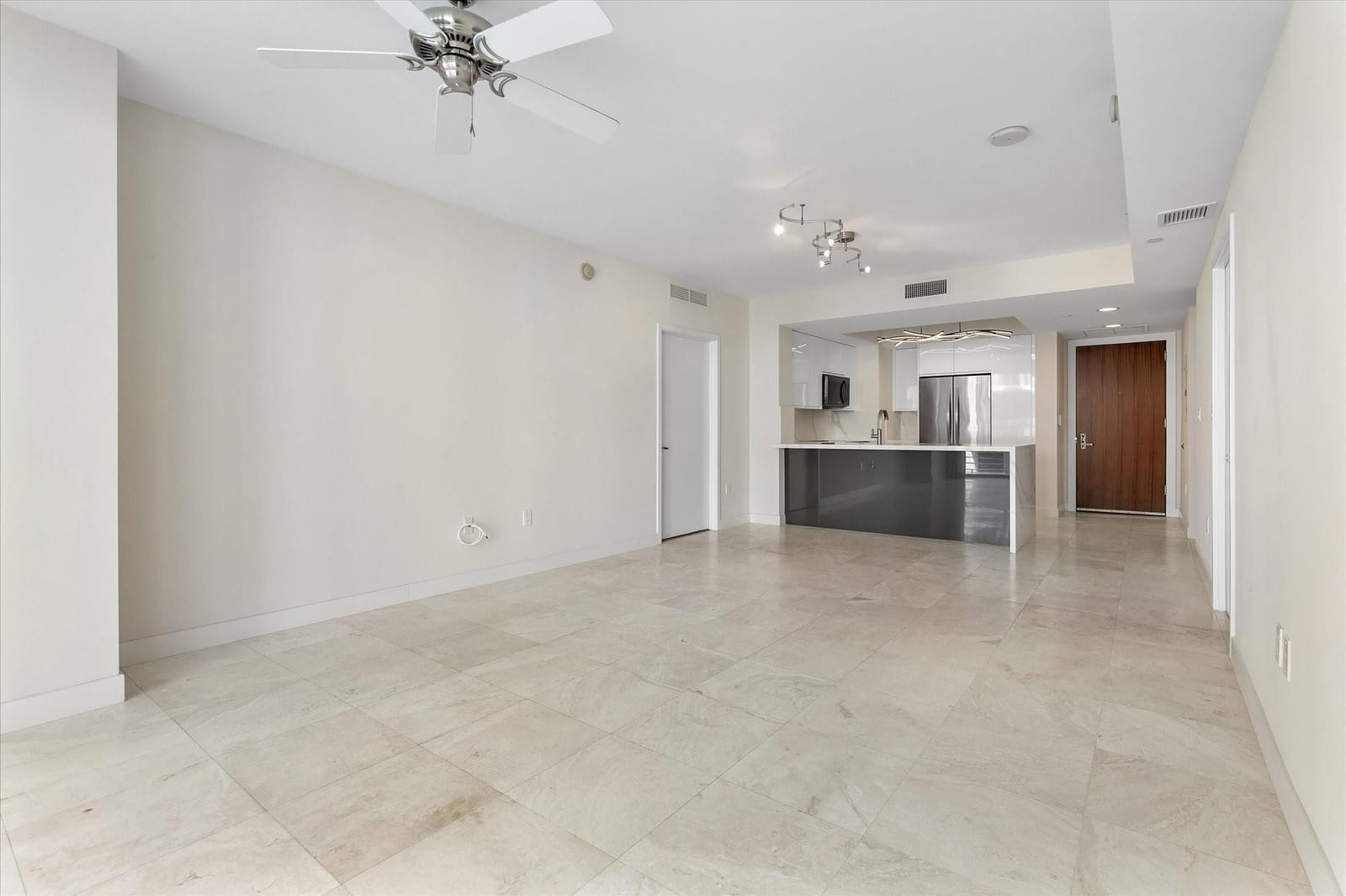 2821 N Ocean Boulevard 902s — photo 8