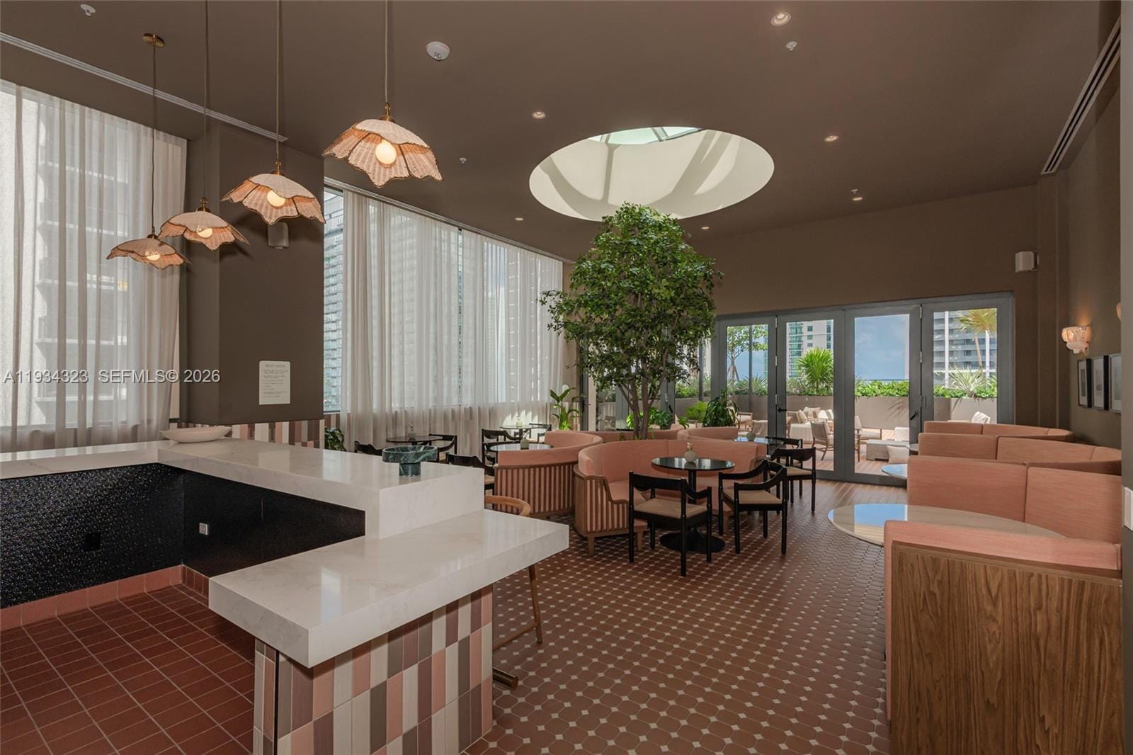 11 NE 6 Street 1407, Miami, FL 33132 photo 4