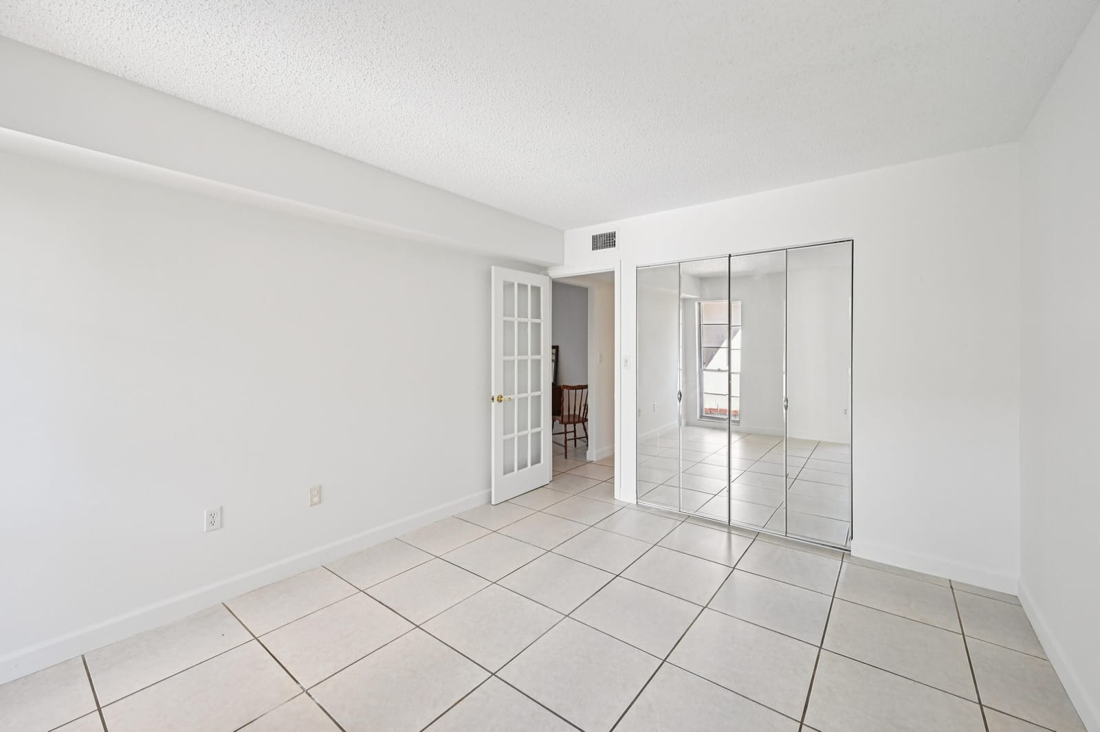 7 N Greenway Village N 111, Royal Palm Beach, FL 33411 photo 18