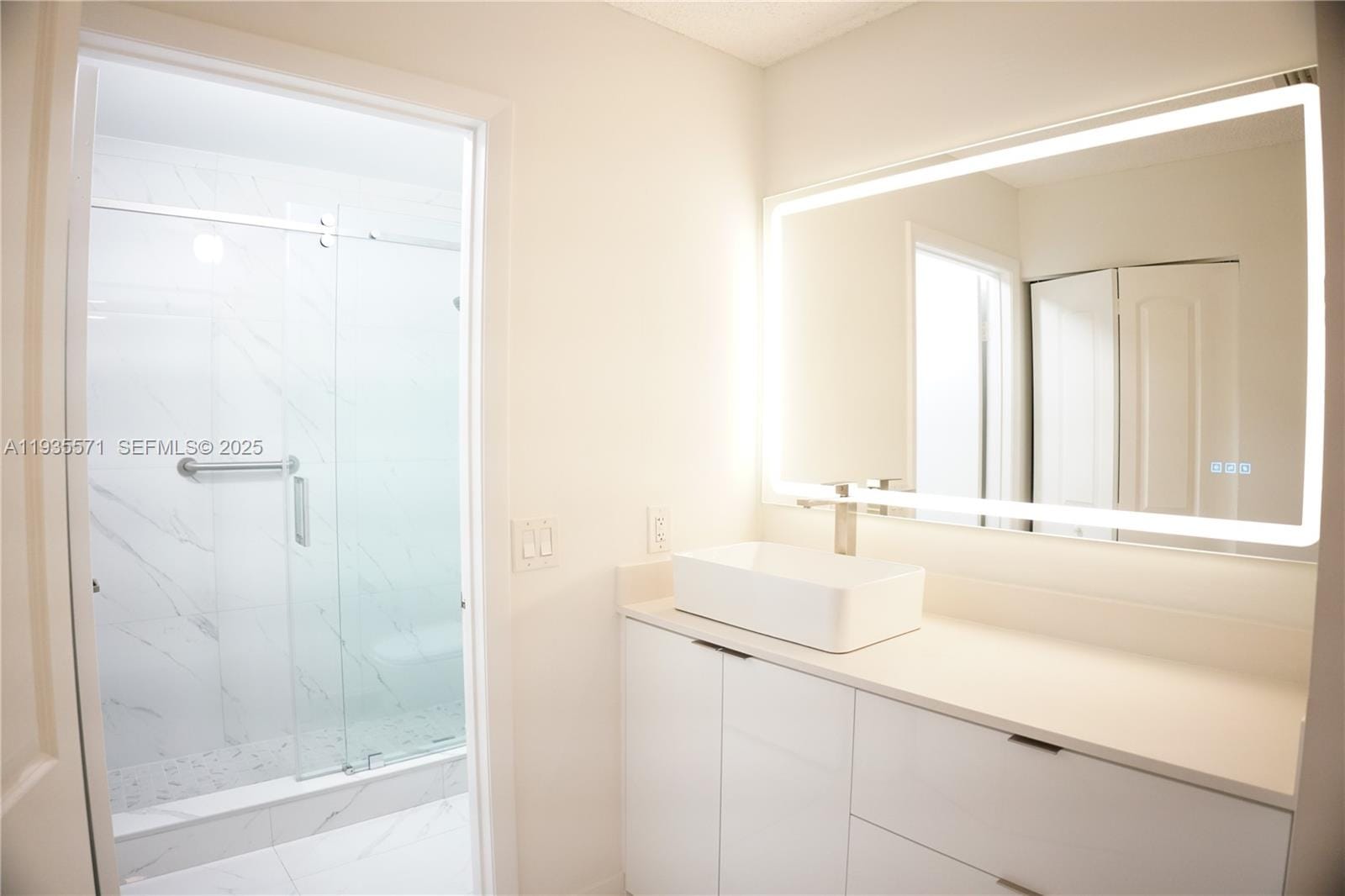 5141 NW 101st Place, Doral, FL 33178 photo 10