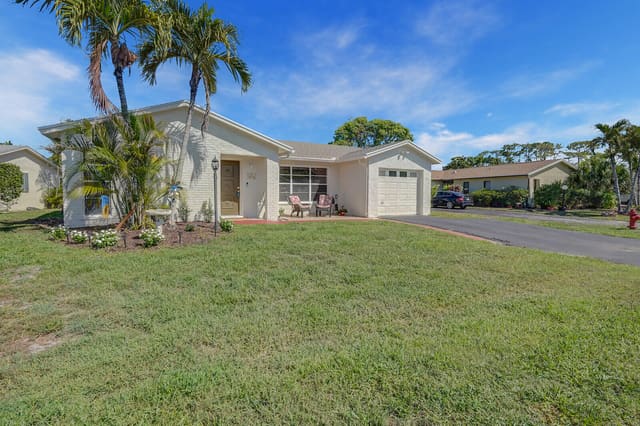 7116 Pine Bluff Drive, sold in Lucerne Lakes, Lake Worth, FL