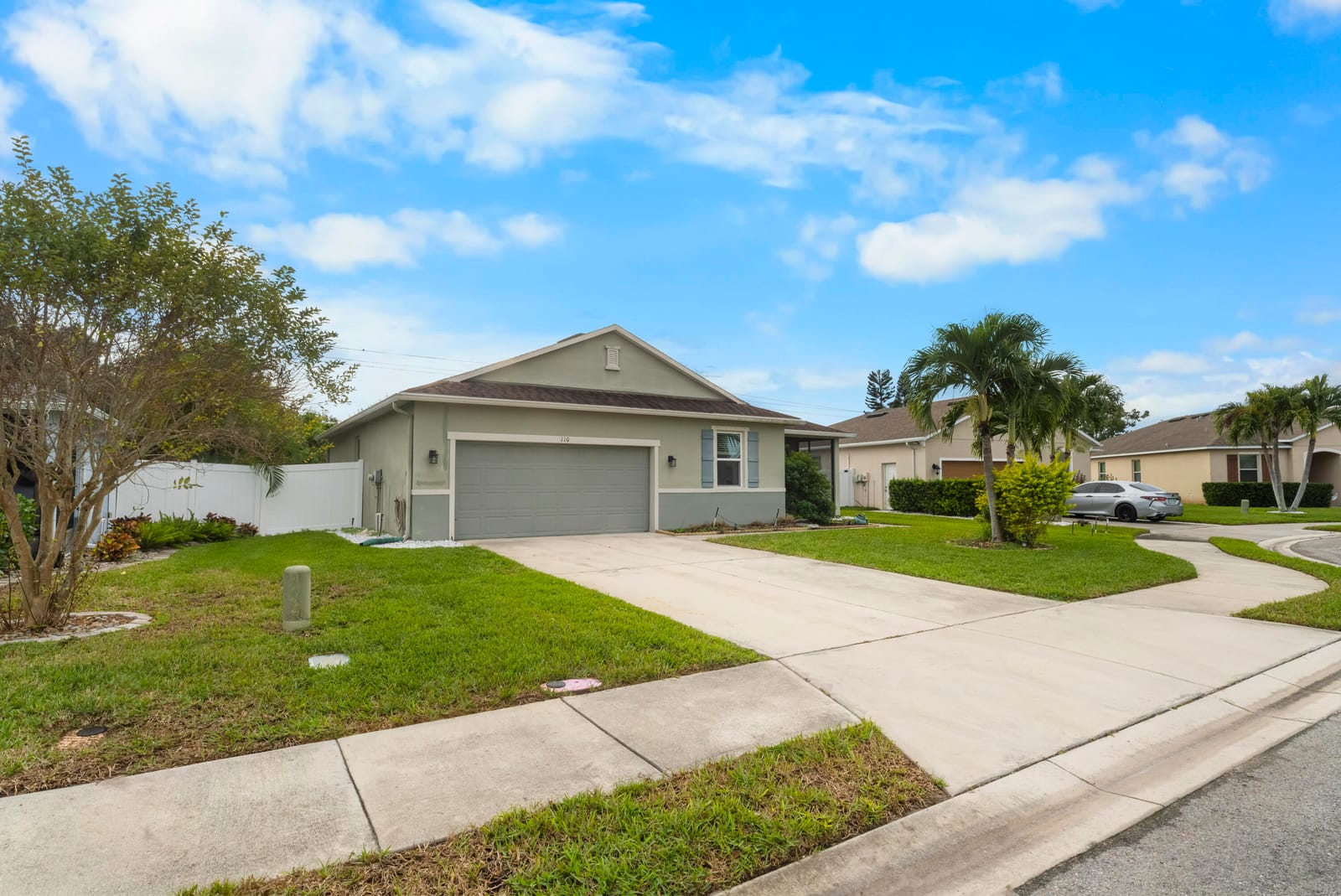 110 65th Avenue E, Bradenton, FL 34203 photo 2