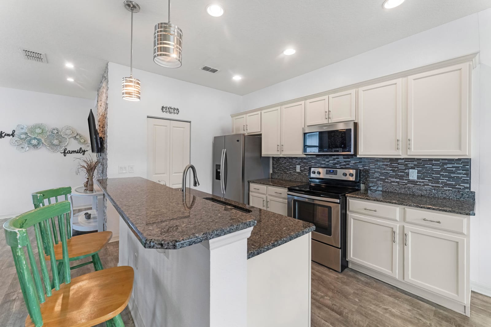 110 65th Avenue E, Bradenton, FL 34203 photo 12