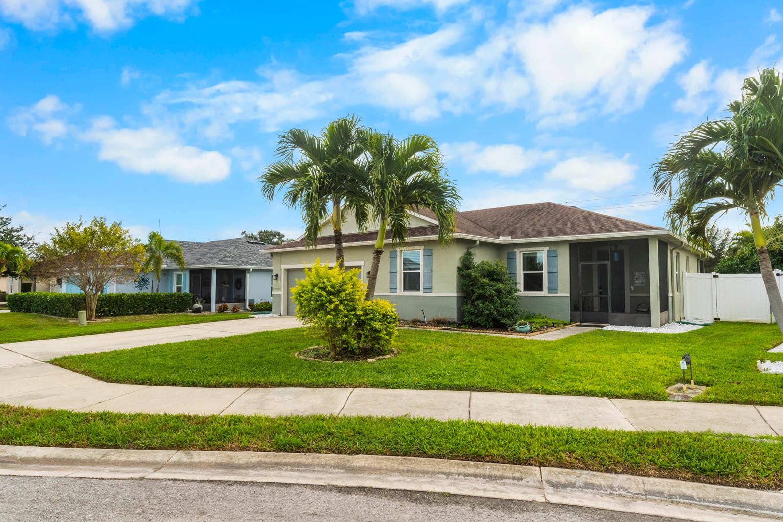 110 65th Avenue E, Bradenton, FL 34203 photo 3