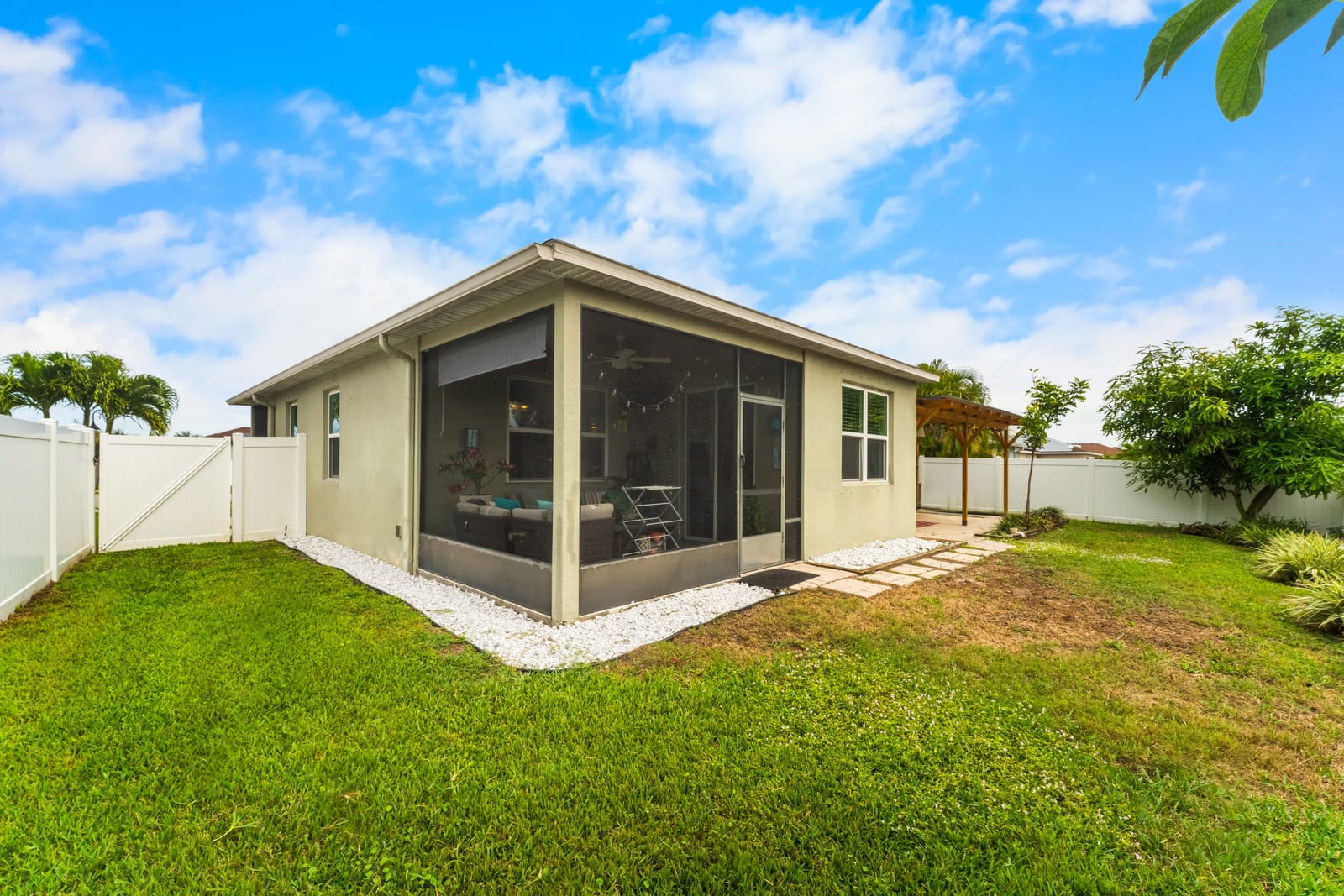 110 65th Avenue E, Bradenton, FL 34203 photo 26