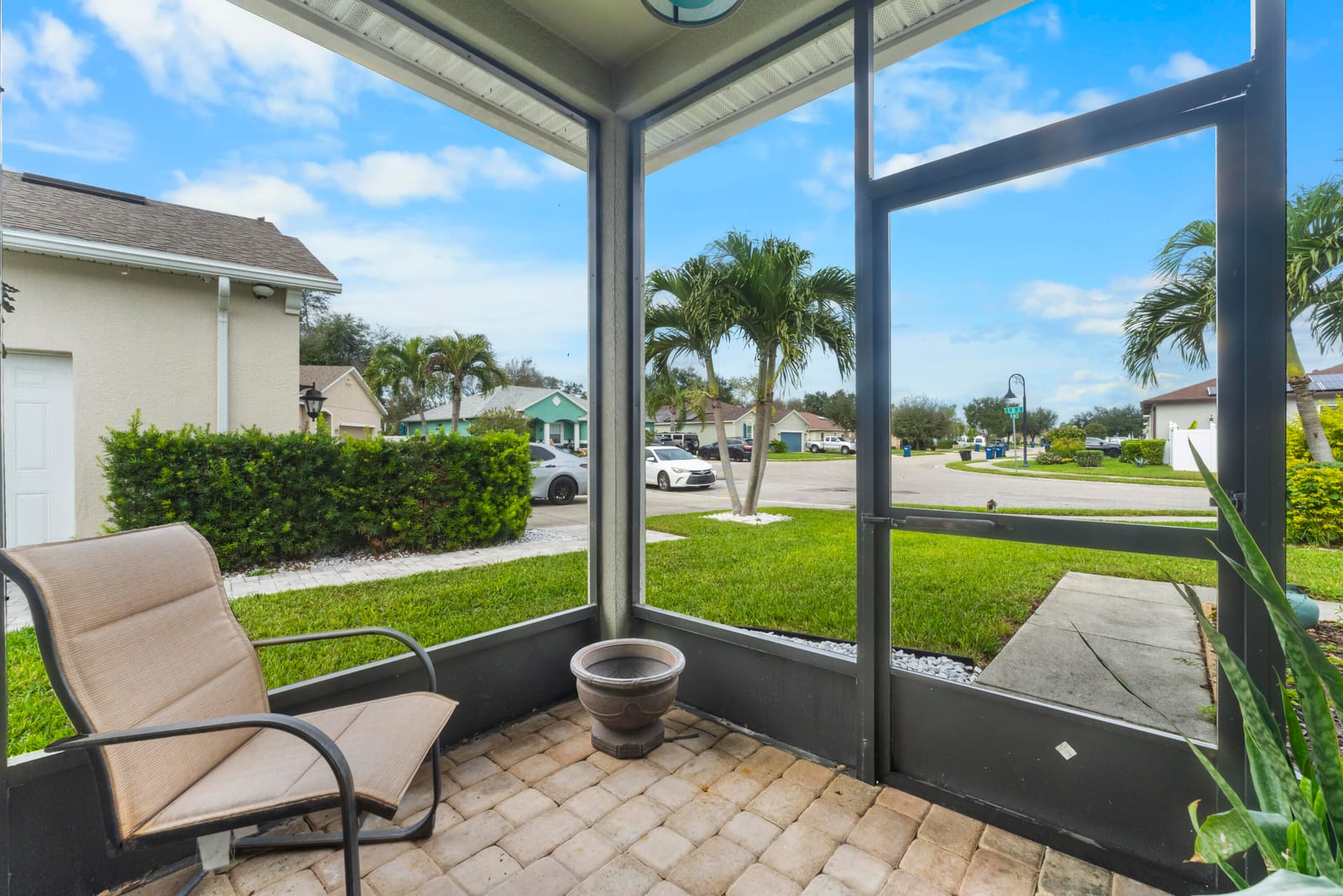 110 65th Avenue E, Bradenton, FL 34203 photo 4