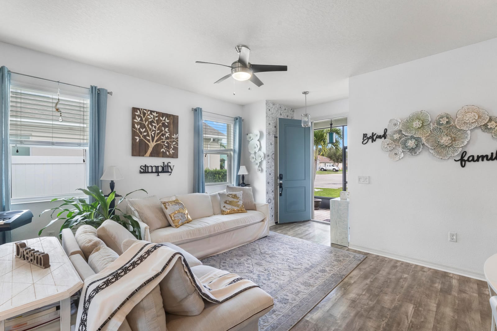 110 65th Avenue E, Bradenton, FL 34203 photo 5