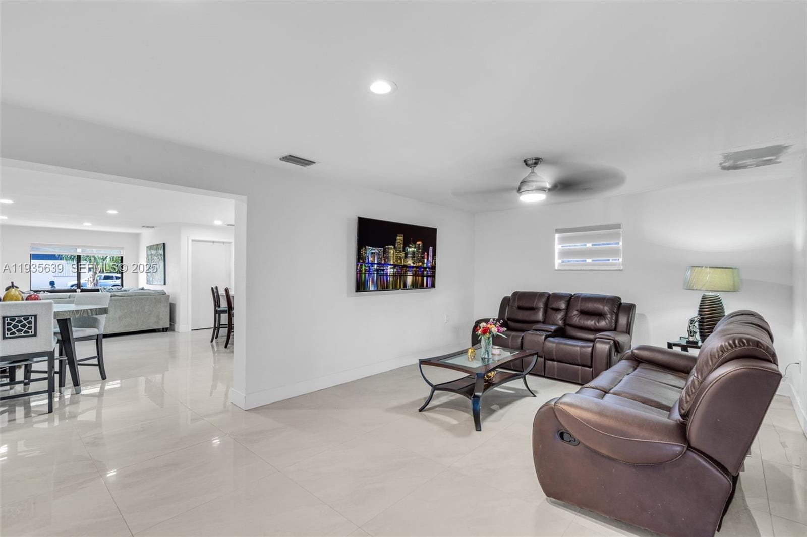 7100 Mcclellan Street — photo 6