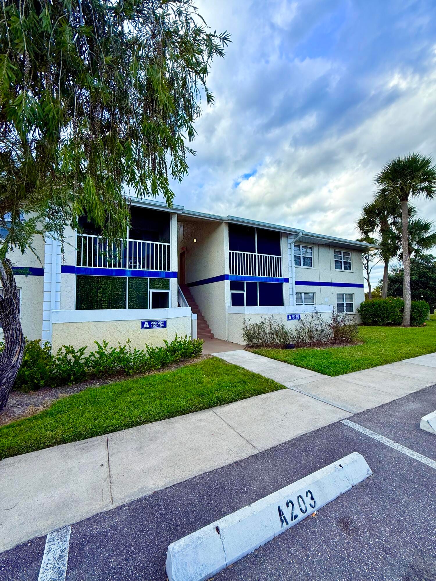 1500 SE Royal Green Circle 201, Port St. Lucie, FL 34952