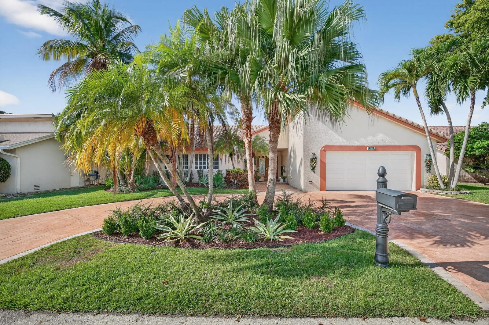 7409 Corkwood Terrace — photo 2