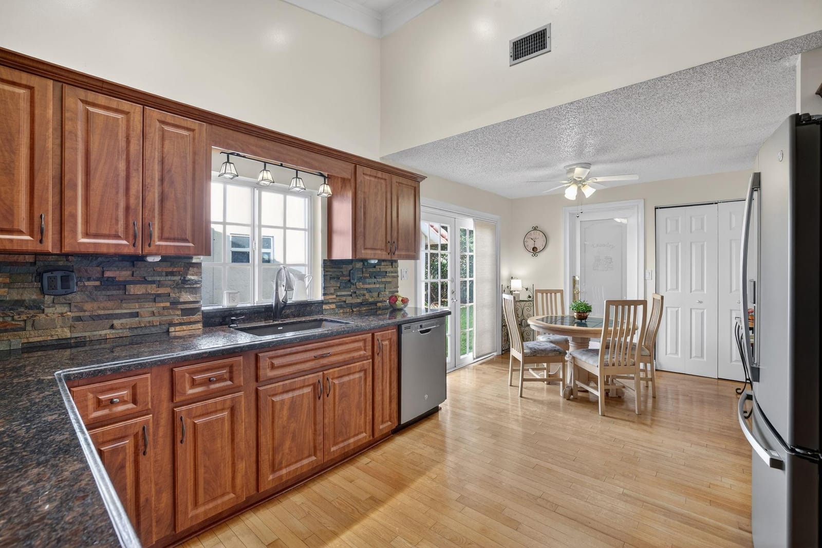 7409 Corkwood Terrace, Tamarac, FL 33321 photo 19