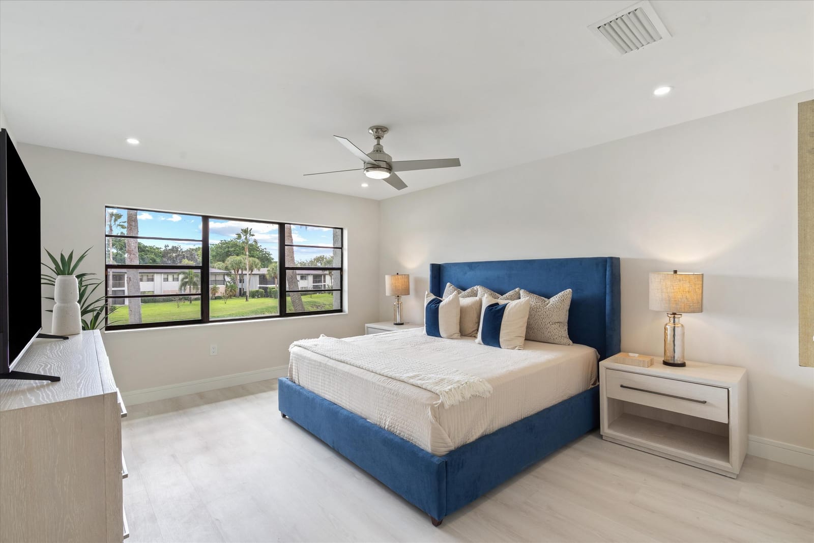 17 Stratford Drive E C, Boynton Beach, FL 33436 photo 14