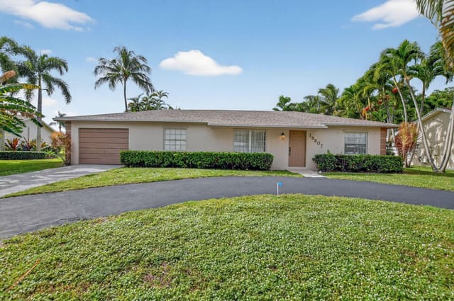 19807 Arizona Court, sold in American Homes At Boca Ra, Boca Raton, FL