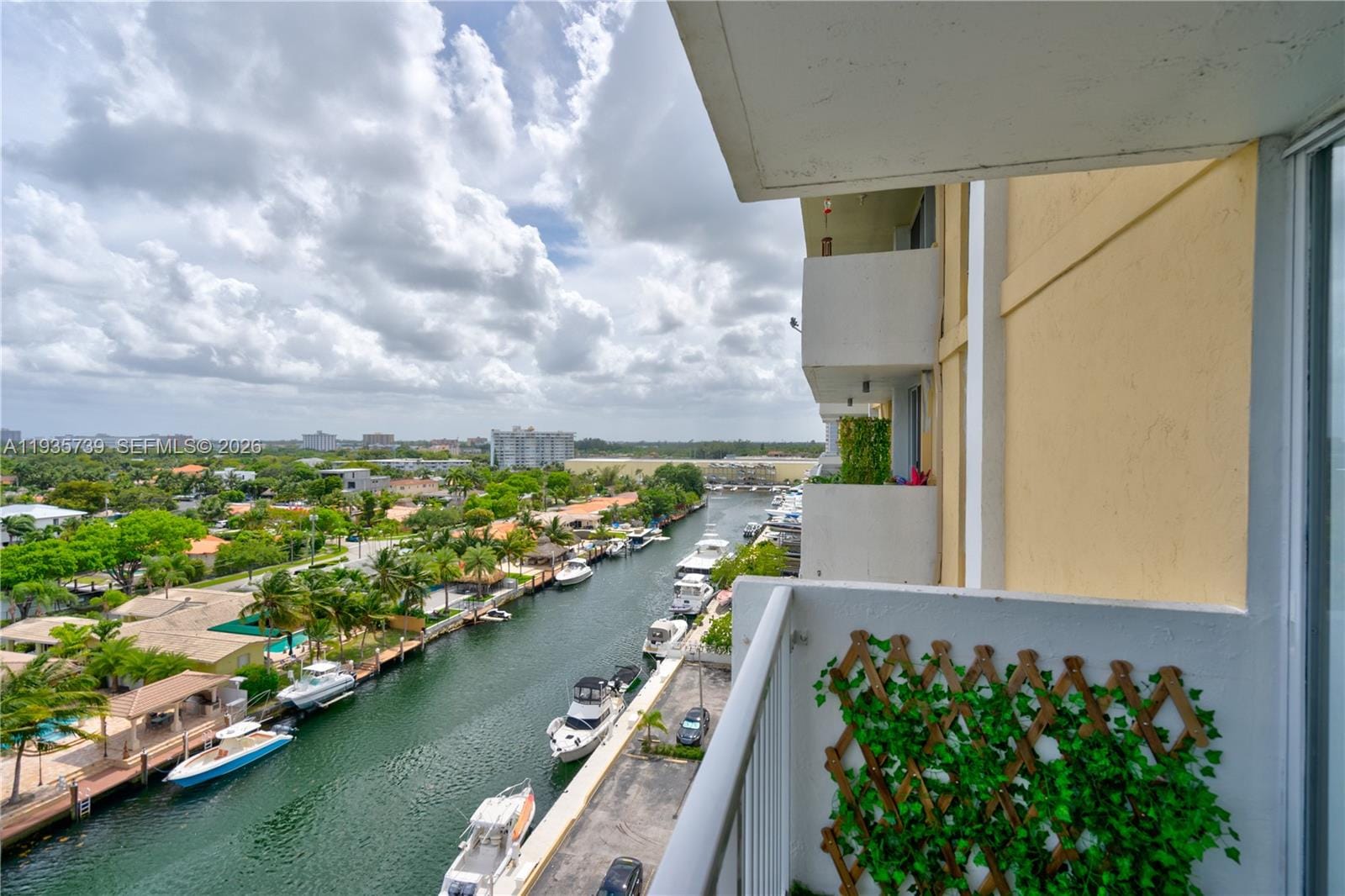 2000 NE 135th Street 908, North Miami, FL 33181 photo 15