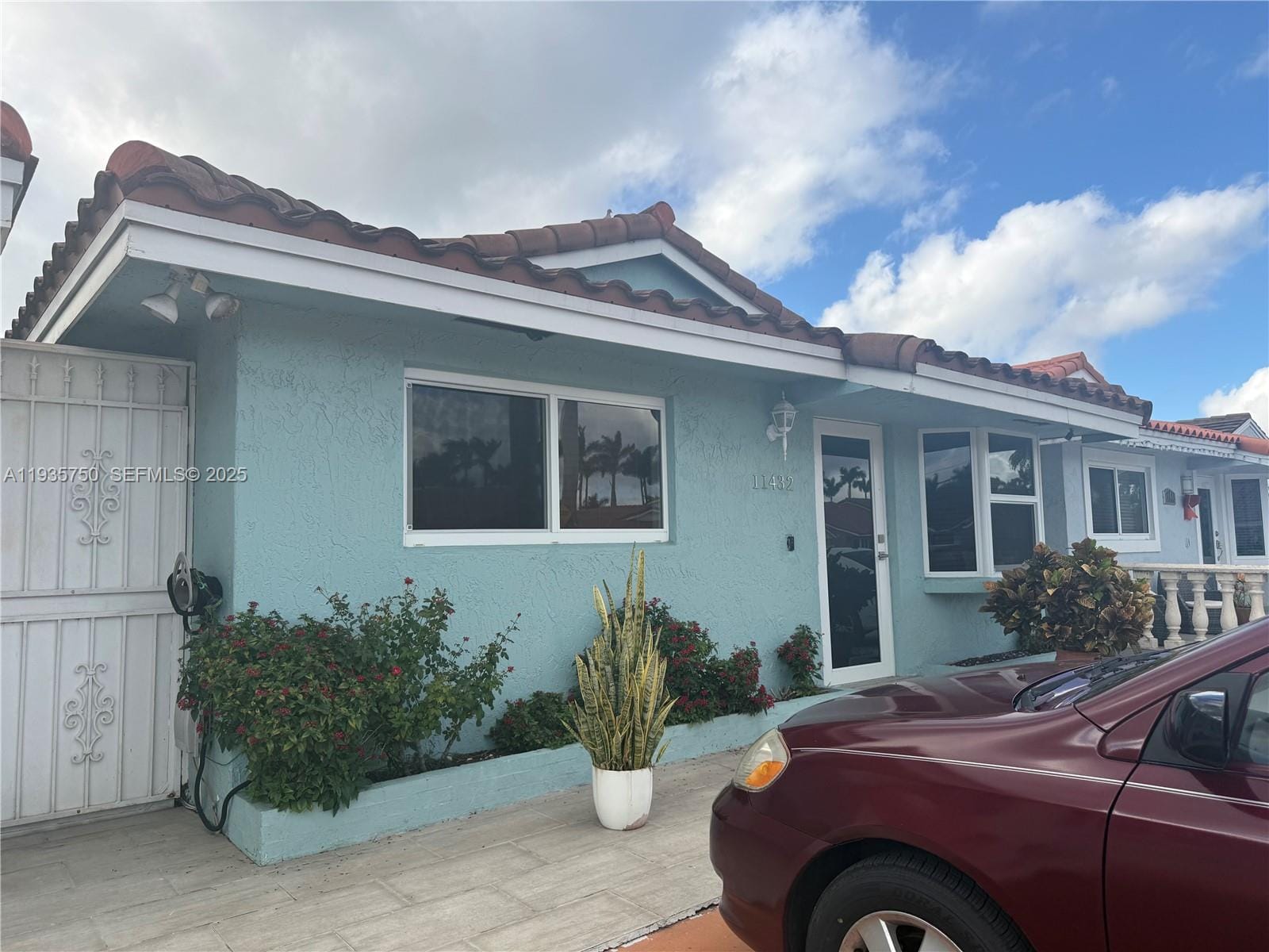 11432 NW 87th Place, Hialeah Gardens, FL 33018