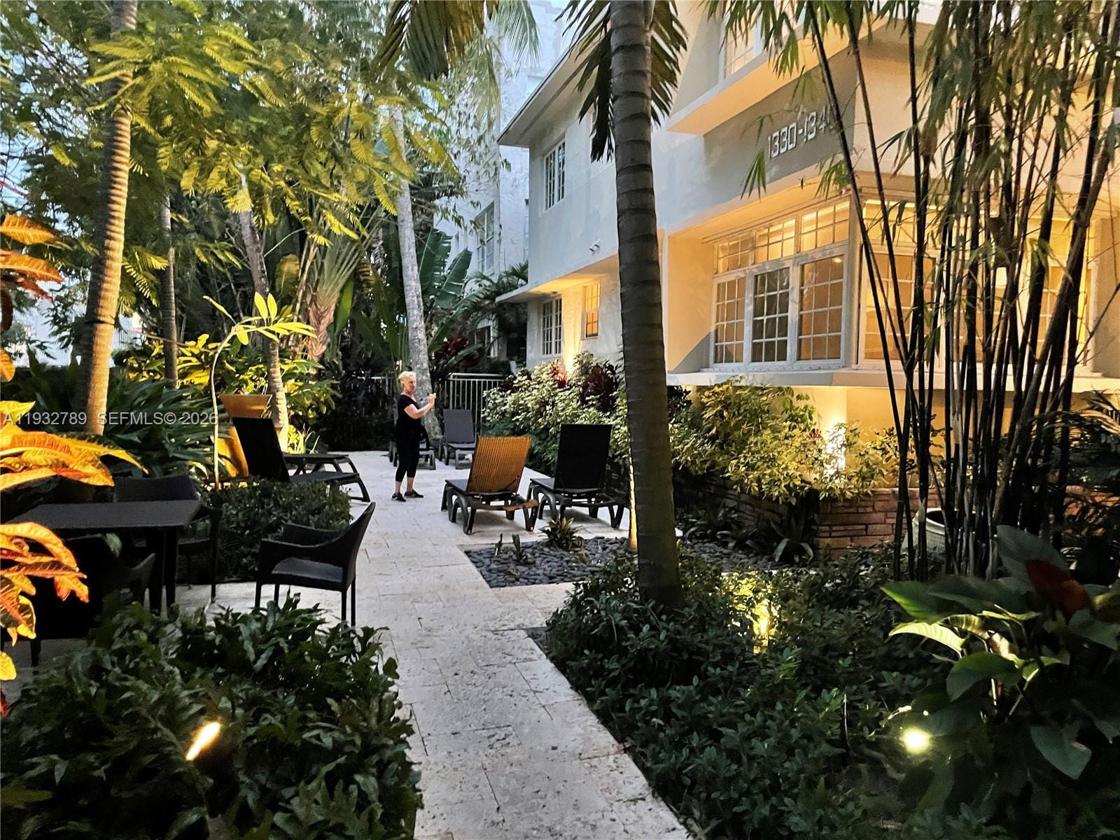 1340 Drexel Avenue 406, Miami Beach, FL 33139 photo 27