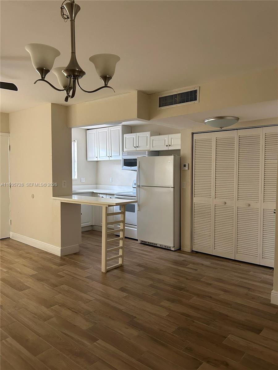 12500 NE 5th Avenue 309, North Miami, FL 33161, North Miami
