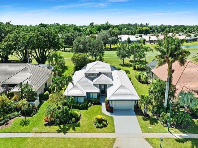 10270 Silver Lake Drive, Boca Raton, FL 33428