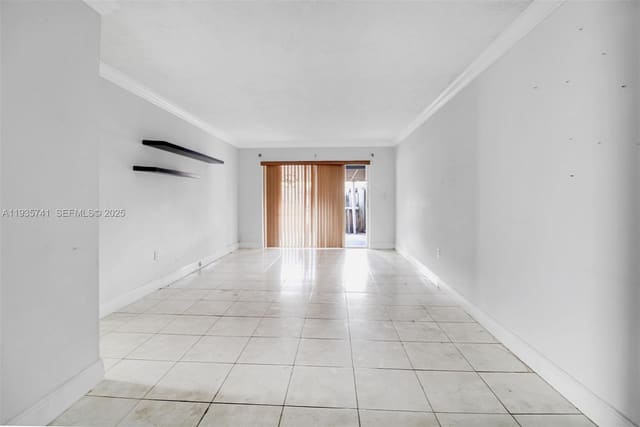 6195 W 18th Avenue G125, sold in Los Suenos Condo, Hialeah, FL