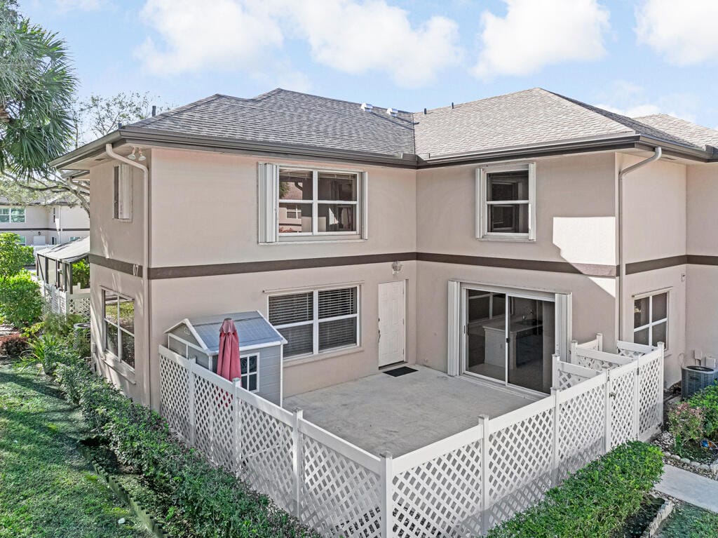 7 Amherst Court Apt A, Royal Palm Beach, FL 33411 photo 5