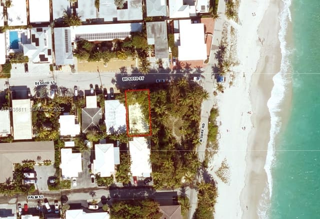 310 Desoto Street, sold in Hollywood Central Beach, Hollywood, FL
